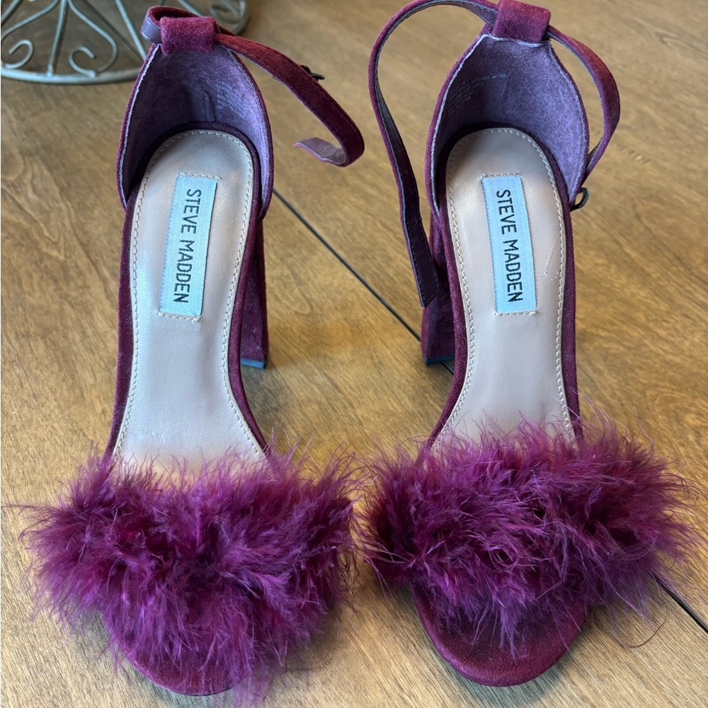 Steve Madden Plum Feathered Heels